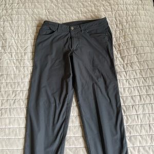 lululemon ABC Classic-Fit Pant size 32 waist charcoal gray